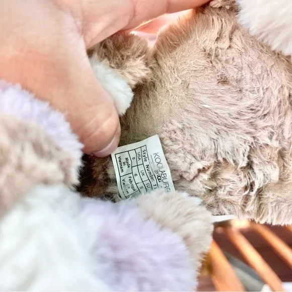 KOOLABURRA BY UGG | WOMENS YA-BABY SLIDE SANDAL SLIPPERS SIZE 8 FAUX FUR - Picture 7 of 8